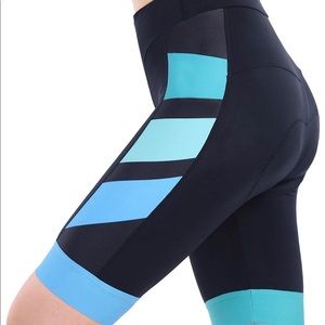 Women’s cycling shorts - NEW W/ TAGS